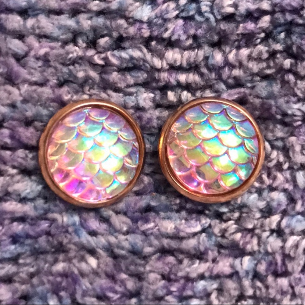 NEW!  Mermaid Dreams Earrings